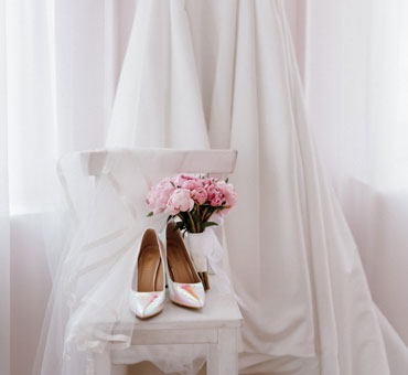 مقابلة ورسم بالقلم الرصاص